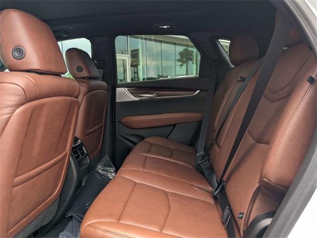 new 2025 Cadillac XT5 car, priced at $64,635