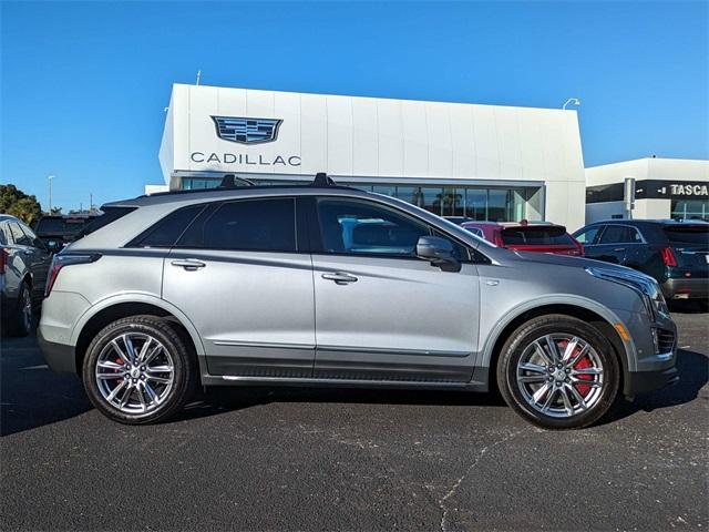 new 2025 Cadillac XT5 car, priced at $62,865