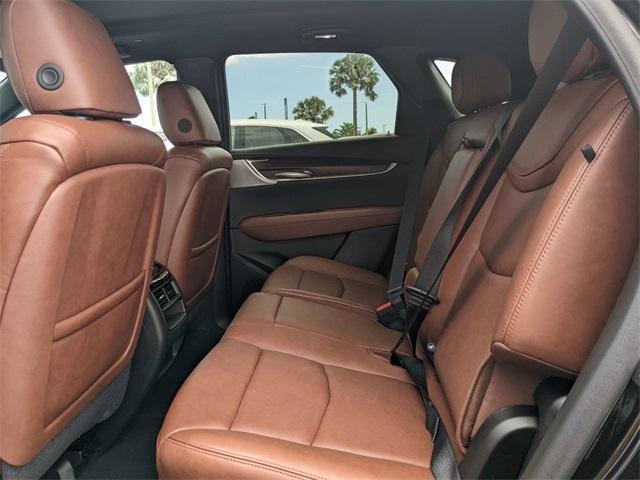 new 2025 Cadillac XT5 car, priced at $64,035