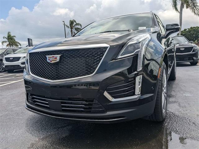 new 2025 Cadillac XT5 car, priced at $64,035
