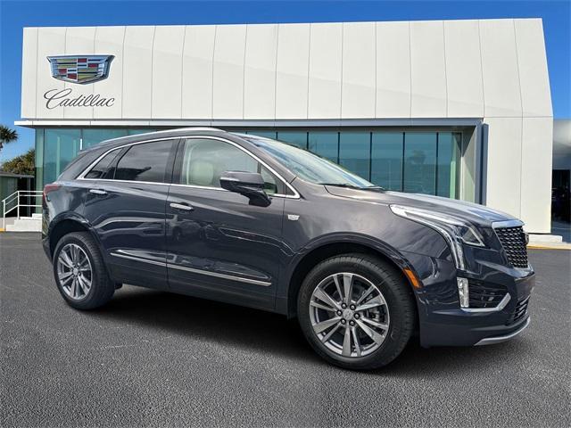 new 2025 Cadillac XT5 car, priced at $54,790