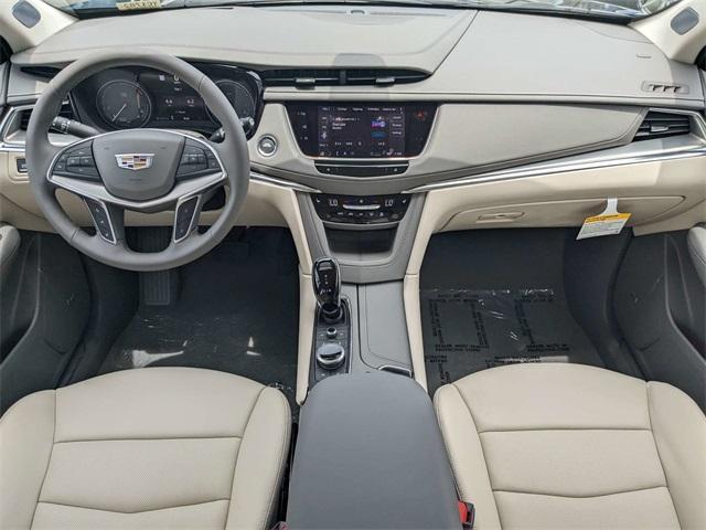 new 2025 Cadillac XT5 car, priced at $54,790