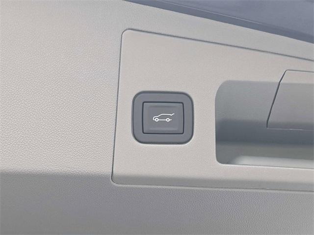 new 2025 Cadillac XT5 car, priced at $54,790