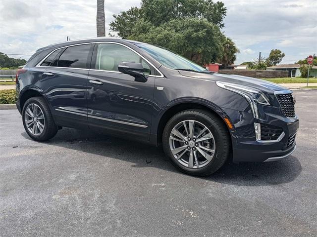 new 2025 Cadillac XT5 car, priced at $54,790