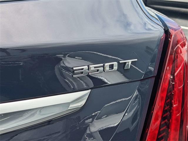 new 2025 Cadillac XT5 car, priced at $54,790
