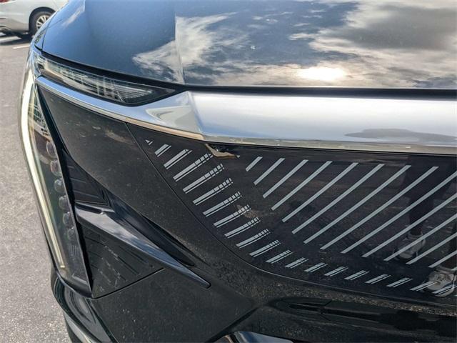 new 2025 Cadillac OPTIQ car, priced at $54,390