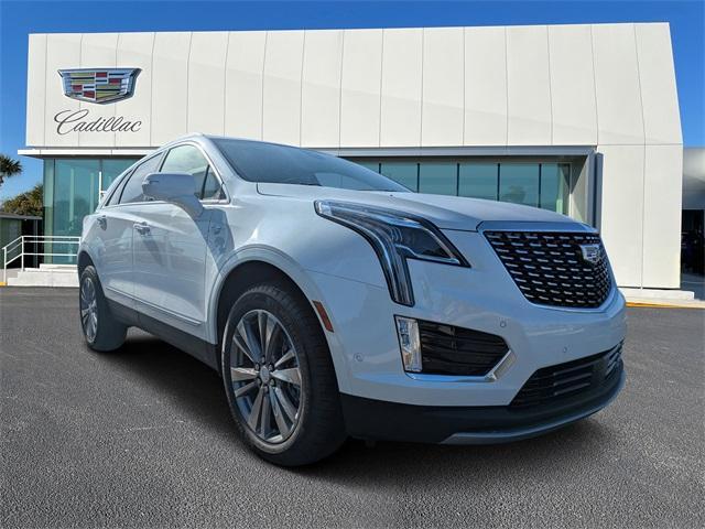 new 2025 Cadillac XT5 car, priced at $55,390