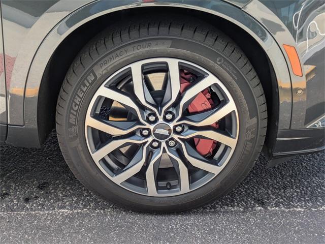 used 2023 Cadillac XT6 car, priced at $34,900