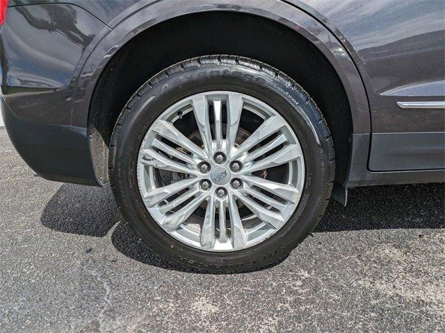 used 2018 Cadillac XT5 car, priced at $20,850