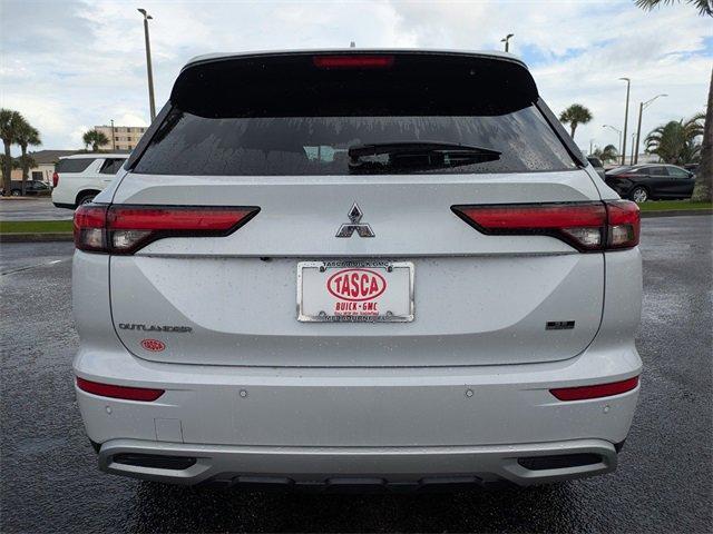 used 2022 Mitsubishi Outlander car, priced at $21,900