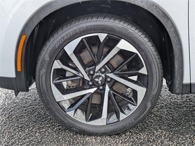 used 2022 Mitsubishi Outlander car, priced at $21,900