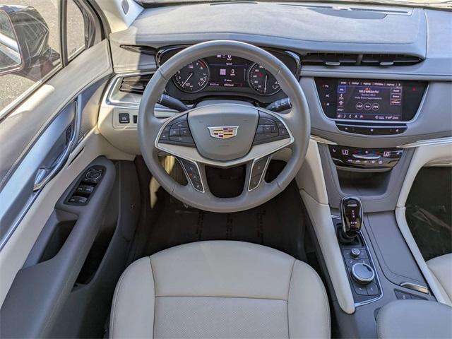 used 2020 Cadillac XT5 car, priced at $24,900