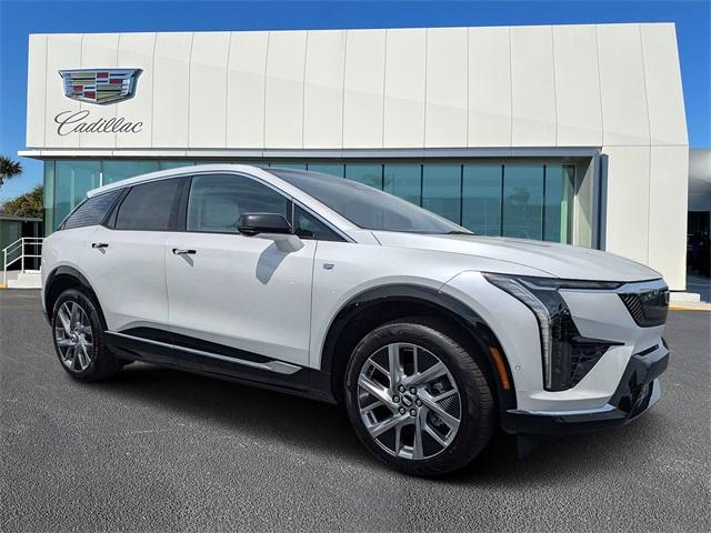 new 2025 Cadillac OPTIQ car, priced at $57,844
