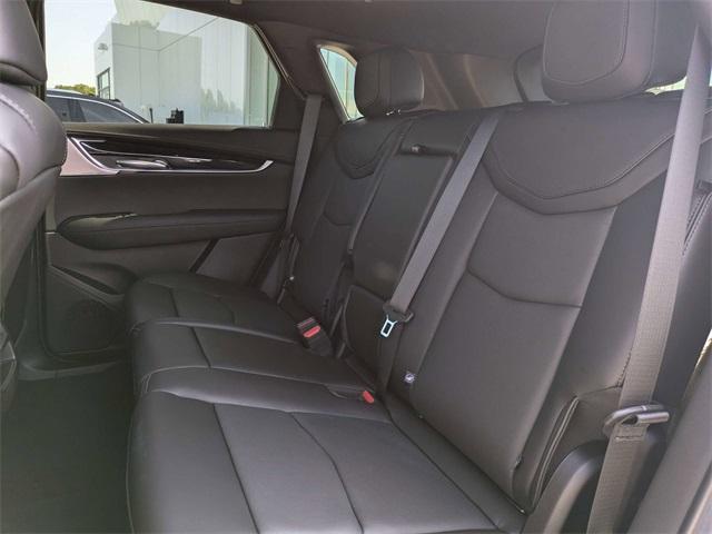 new 2025 Cadillac XT5 car