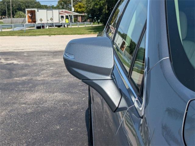 new 2025 Cadillac XT5 car, priced at $56,165