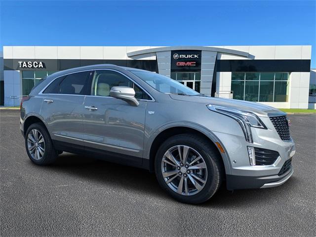 new 2025 Cadillac XT5 car, priced at $56,165