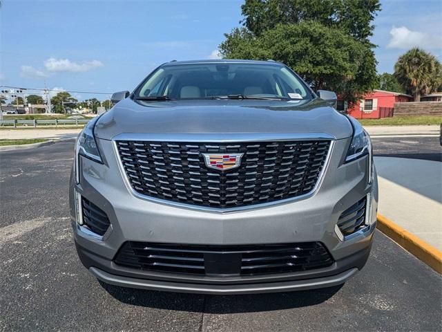 new 2025 Cadillac XT5 car, priced at $56,165