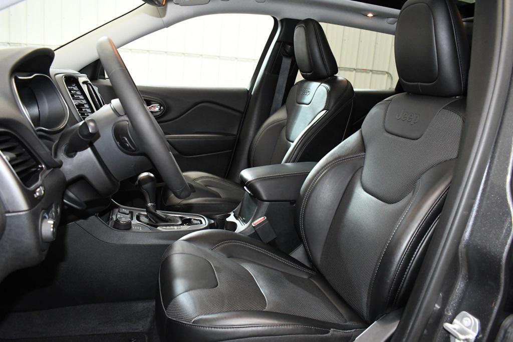 used 2022 Jeep Cherokee car, priced at $25,370