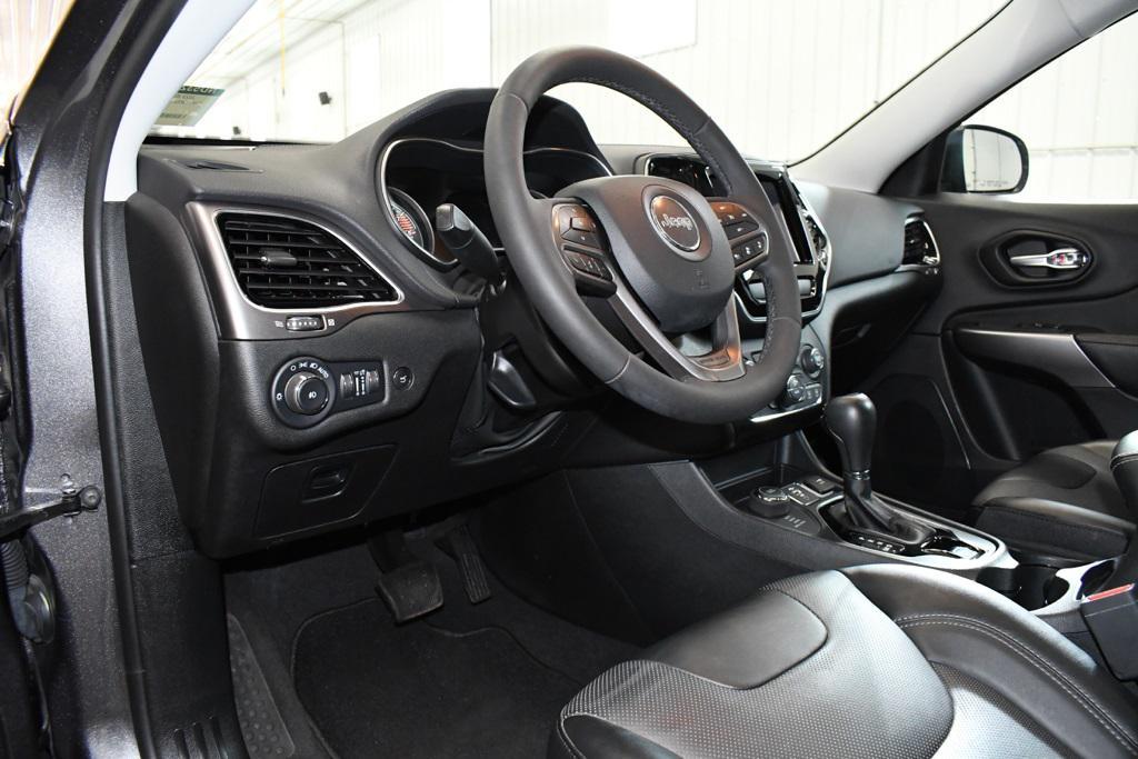 used 2022 Jeep Cherokee car, priced at $25,370