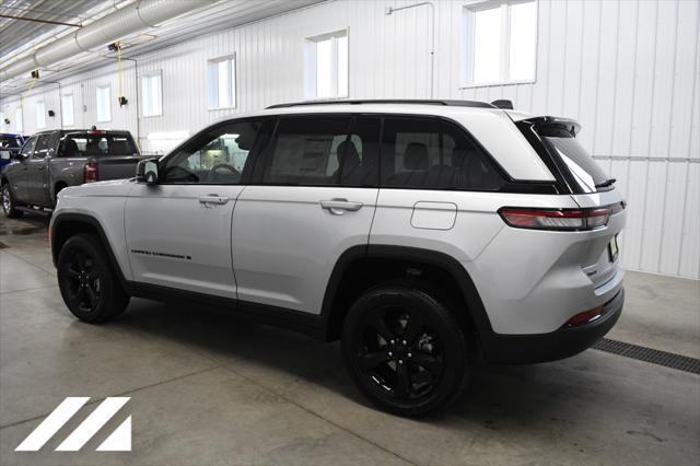 new 2024 Jeep Grand Cherokee car, priced at $47,913