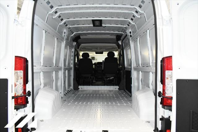 new 2024 Ram ProMaster 2500 car, priced at $51,402