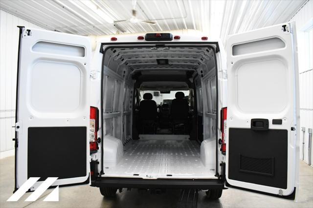 new 2024 Ram ProMaster 2500 car, priced at $51,402