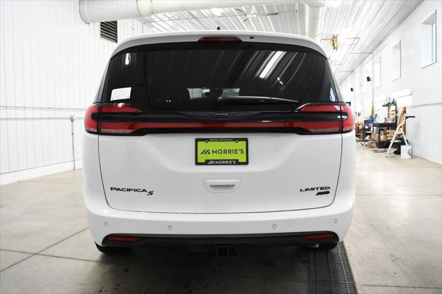 new 2025 Chrysler Pacifica car, priced at $51,955