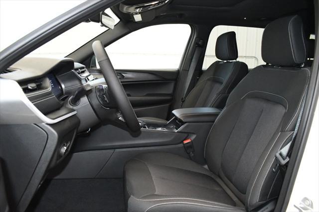 new 2025 Jeep Grand Cherokee L car, priced at $46,320