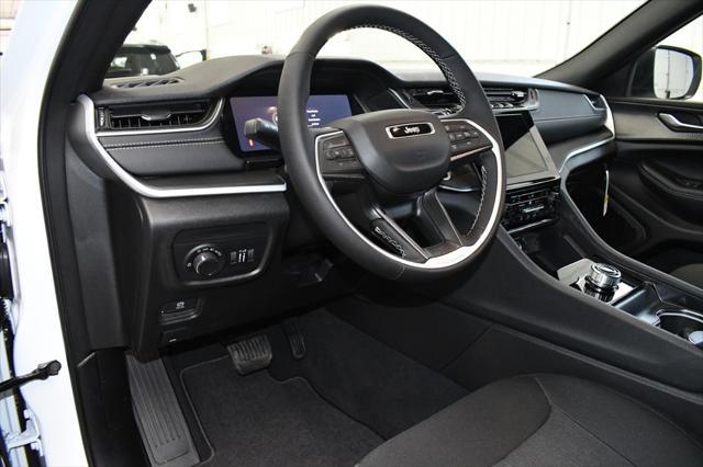 new 2025 Jeep Grand Cherokee L car, priced at $46,320