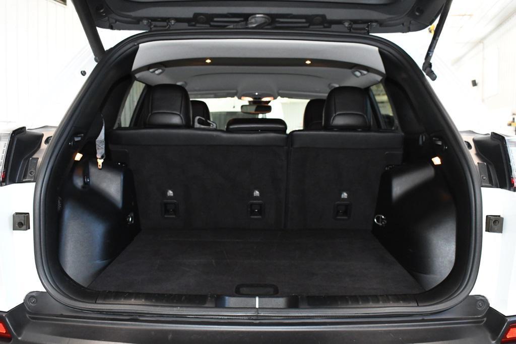 used 2023 Jeep Cherokee car, priced at $23,890