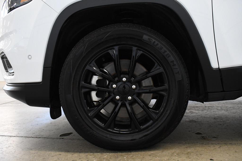 used 2023 Jeep Cherokee car, priced at $23,890
