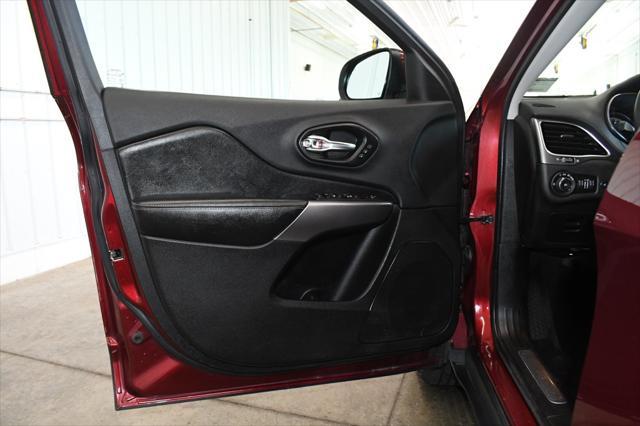 used 2019 Jeep Cherokee car, priced at $19,980