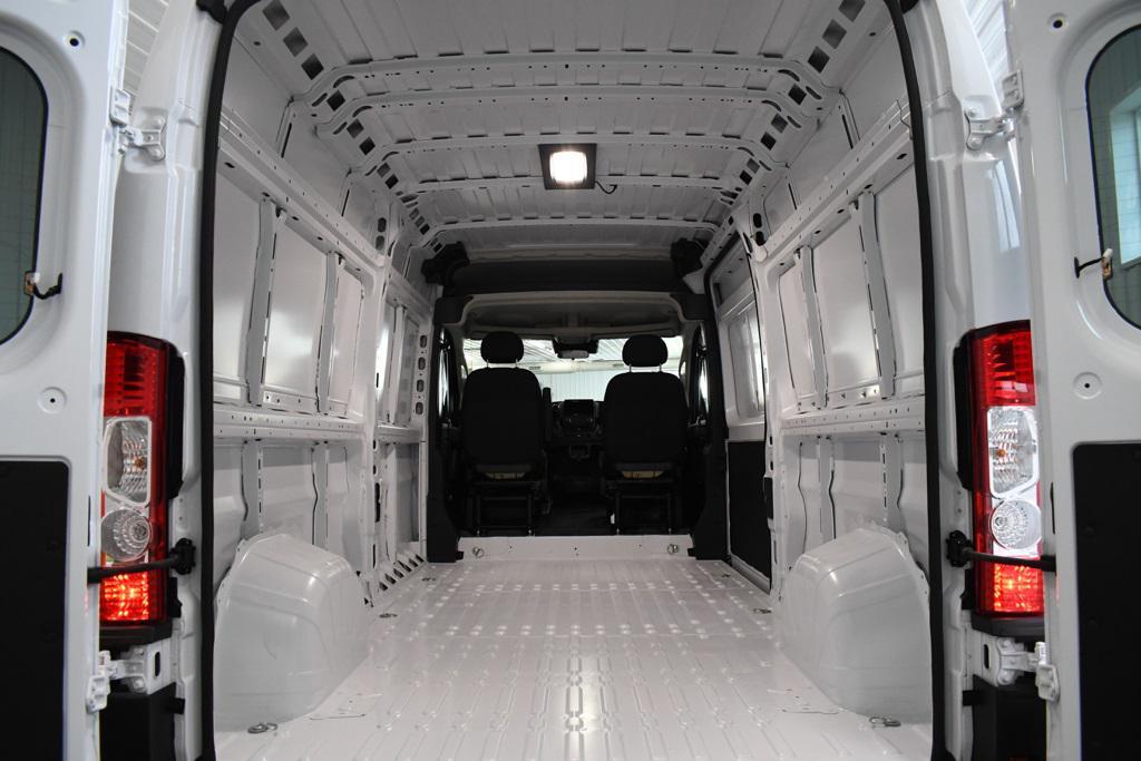 new 2024 Ram ProMaster 2500 car, priced at $43,116