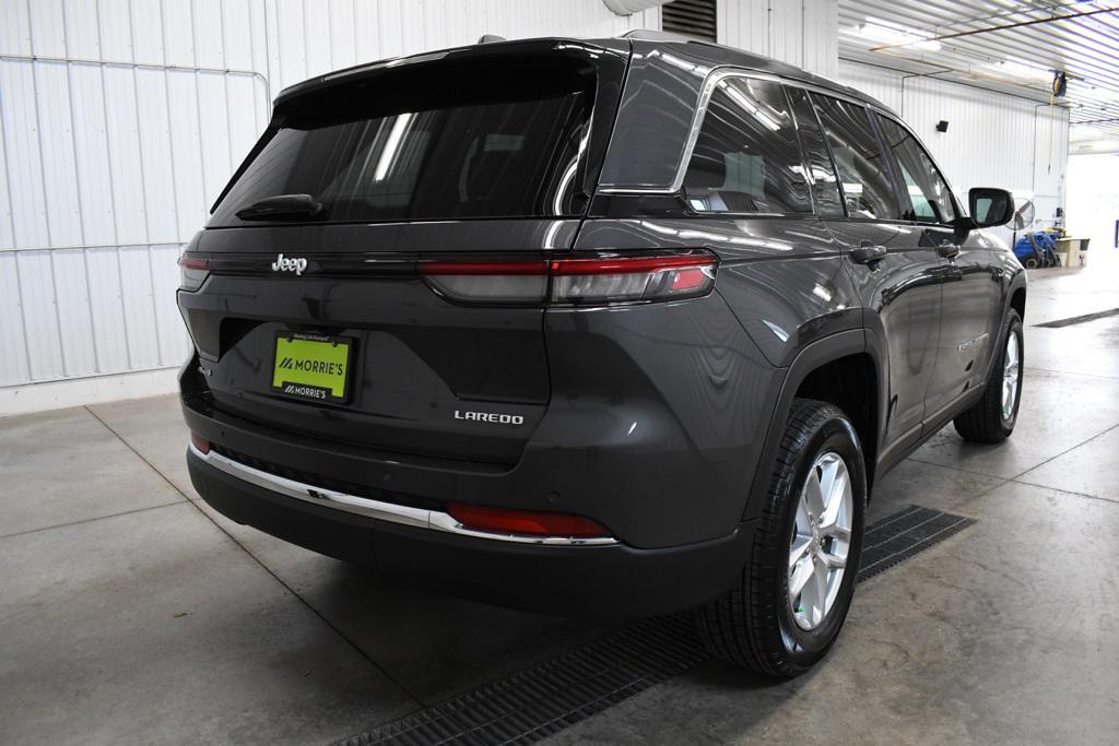 new 2025 Jeep Grand Cherokee car, priced at $41,927