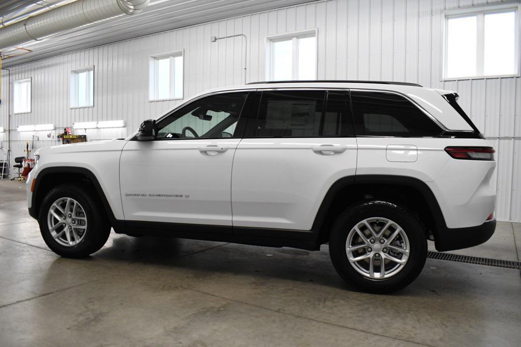 new 2025 Jeep Grand Cherokee car, priced at $41,391