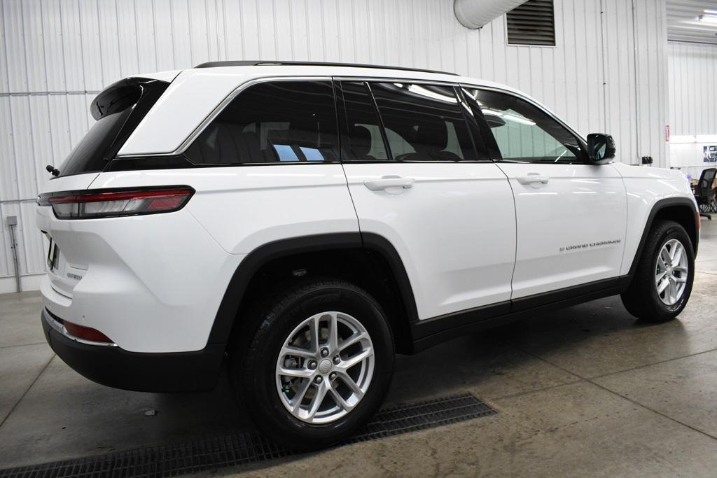 new 2025 Jeep Grand Cherokee car, priced at $41,391