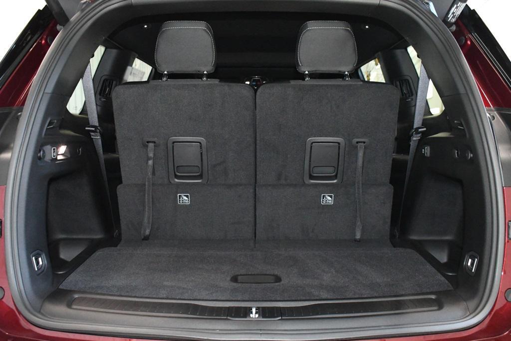 new 2025 Jeep Grand Cherokee L car, priced at $45,911