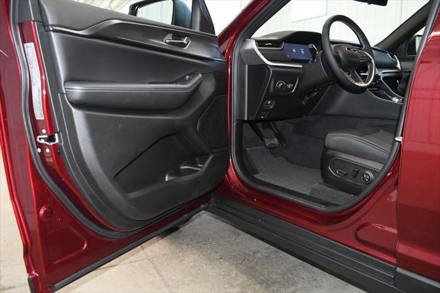 new 2025 Jeep Grand Cherokee L car, priced at $46,915