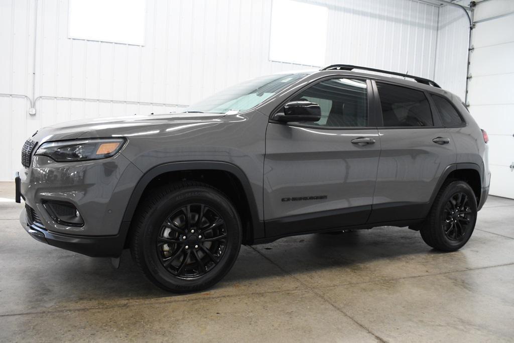 used 2023 Jeep Cherokee car, priced at $22,880