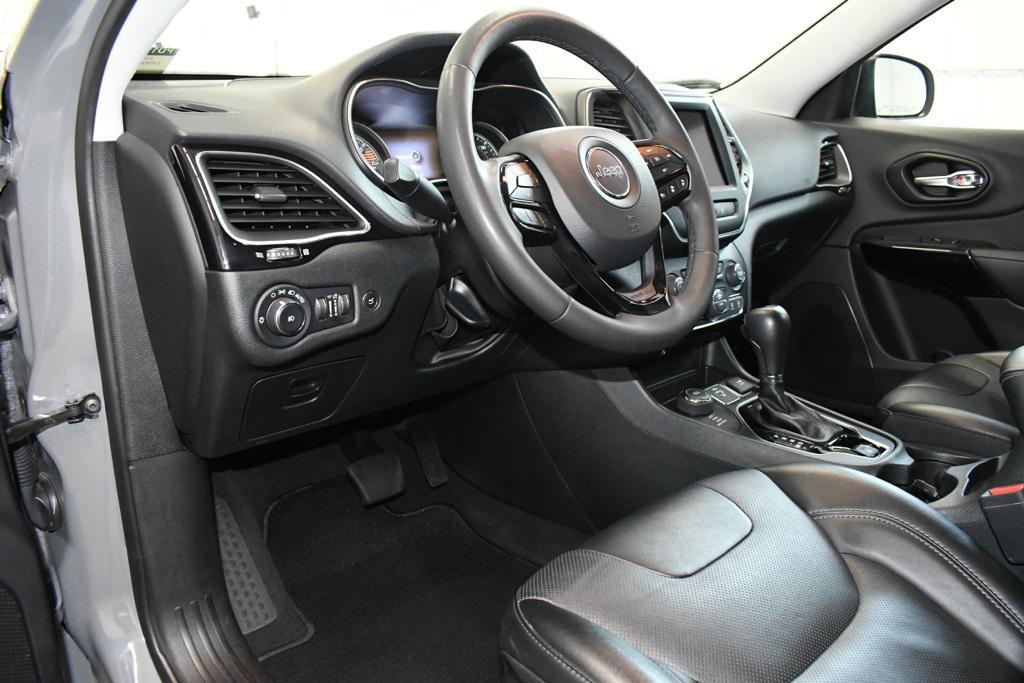 used 2023 Jeep Cherokee car, priced at $22,880