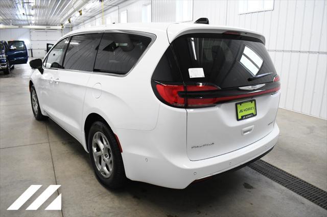 new 2024 Chrysler Pacifica car, priced at $50,104