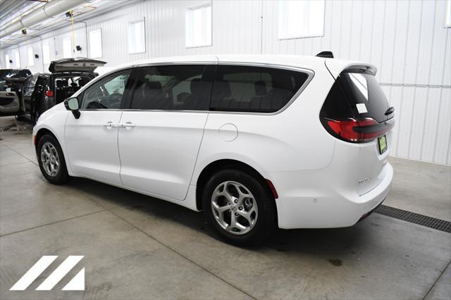 new 2024 Chrysler Pacifica car, priced at $50,104