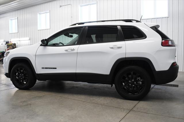 used 2023 Jeep Cherokee car, priced at $22,990