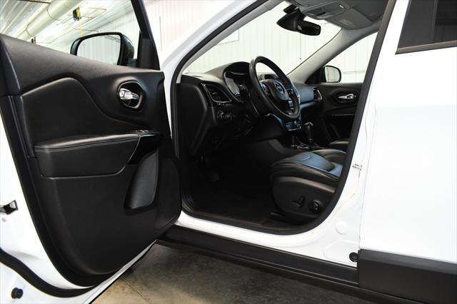 used 2023 Jeep Cherokee car, priced at $22,990