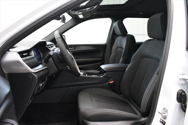 new 2025 Jeep Grand Cherokee L car, priced at $41,120
