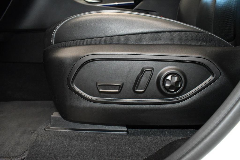 used 2023 Jeep Grand Cherokee L car, priced at $33,980