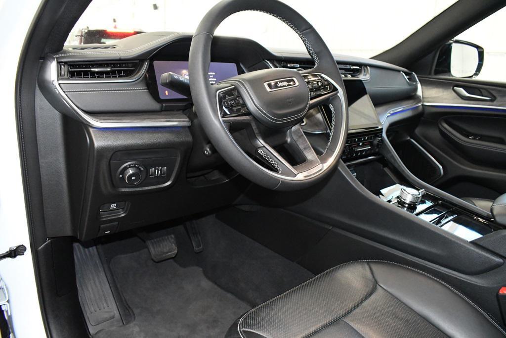 used 2023 Jeep Grand Cherokee L car, priced at $33,980
