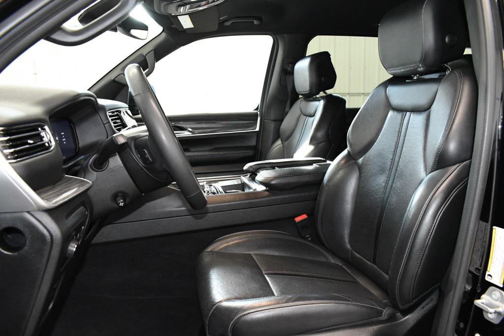 used 2022 Jeep Wagoneer car, priced at $41,790