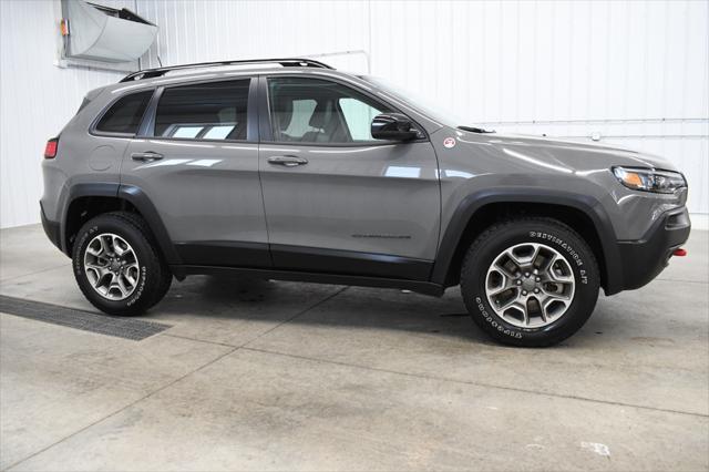 used 2022 Jeep Cherokee car, priced at $25,890