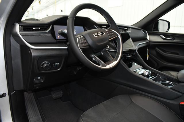 new 2025 Jeep Grand Cherokee L car, priced at $47,870